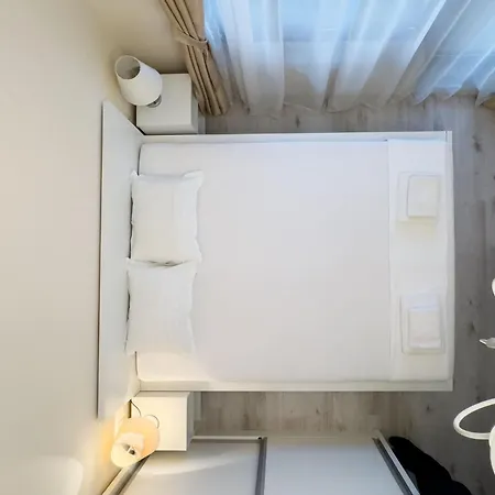 ат - South Bay Апартаменты